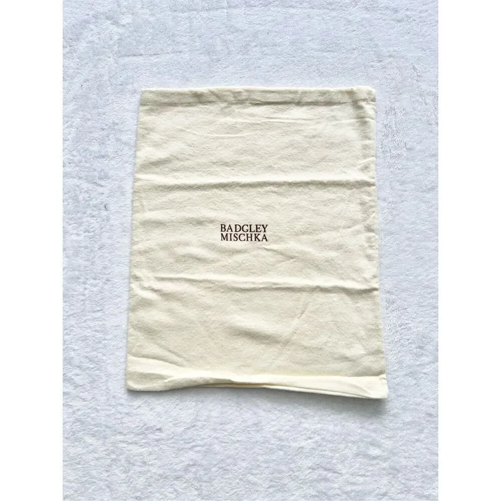 BADGLEY MISCHKA cream colored dust bag ￼